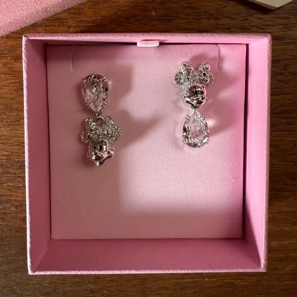 Swarovski x Disney - Disney100 Minnie Mouse Drop
Earrings - Asymmetrical Design - Picture 2 of 2
